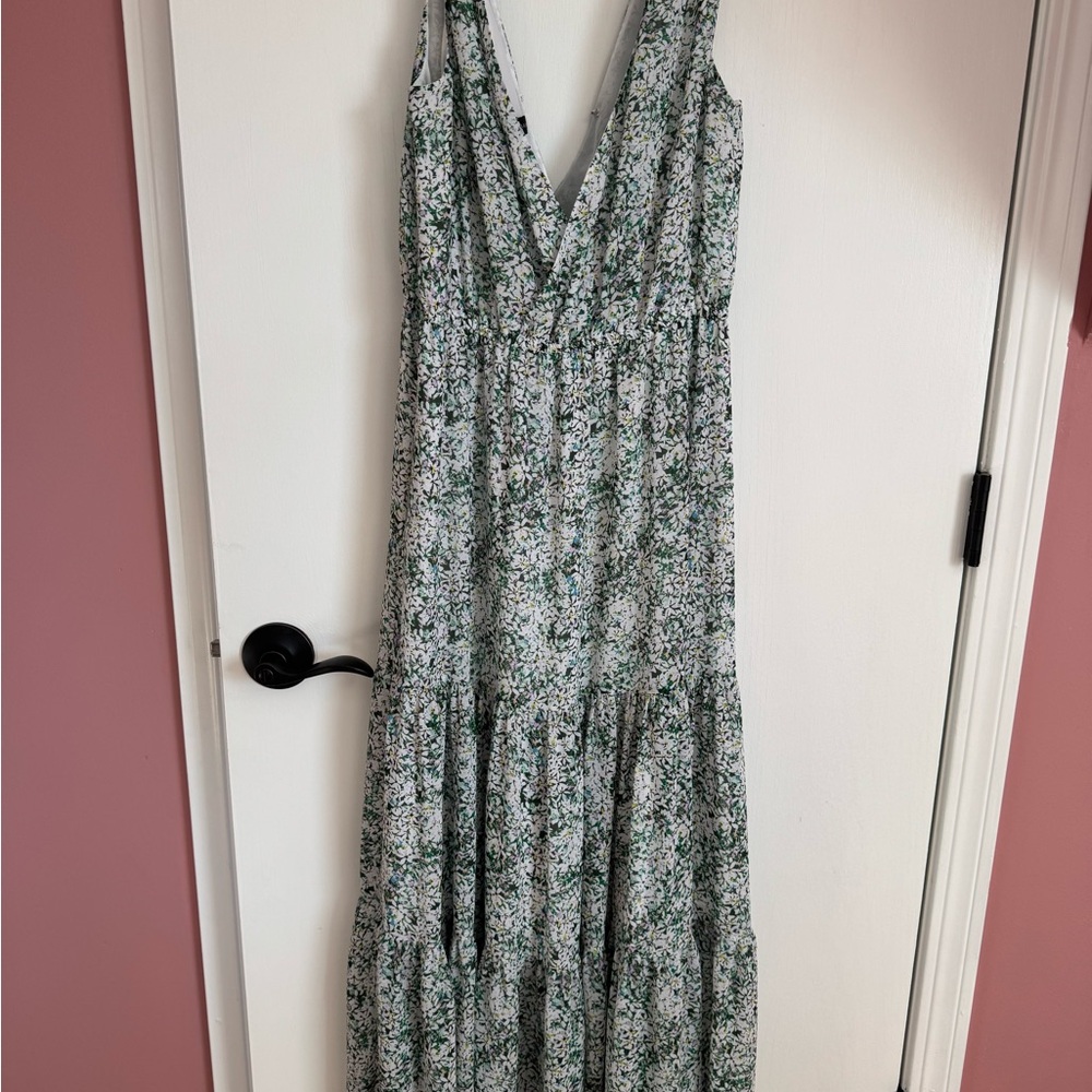 Sleeveless V-Neck Green Floral Maxi Dress - Picture 5 of 12